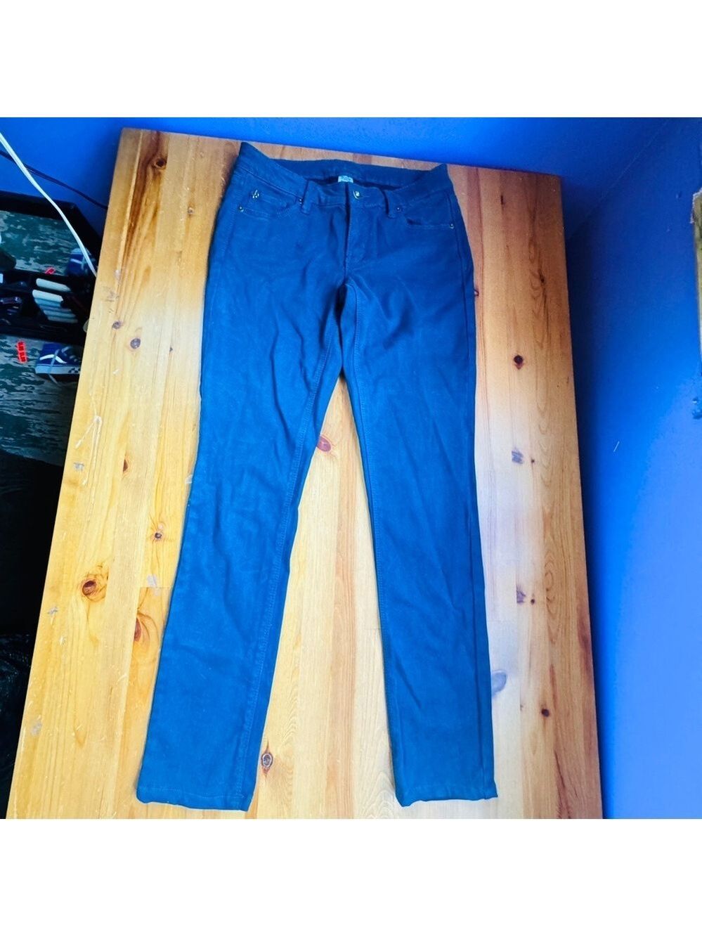 Cache jeans - Picture 3 of 15